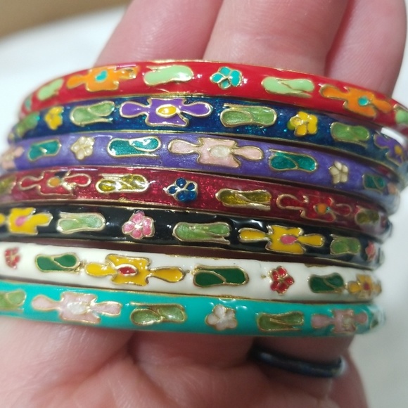 Jewelry - Cloisonne bangle set